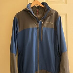 Men Eddie Bauer jacket with hoodie